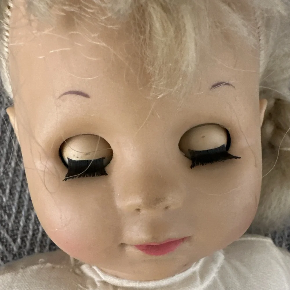 Simba Baby Doll Kids 12 Inch Blonde‎ Blue Sleep Eyes Good Soft Body Vintage